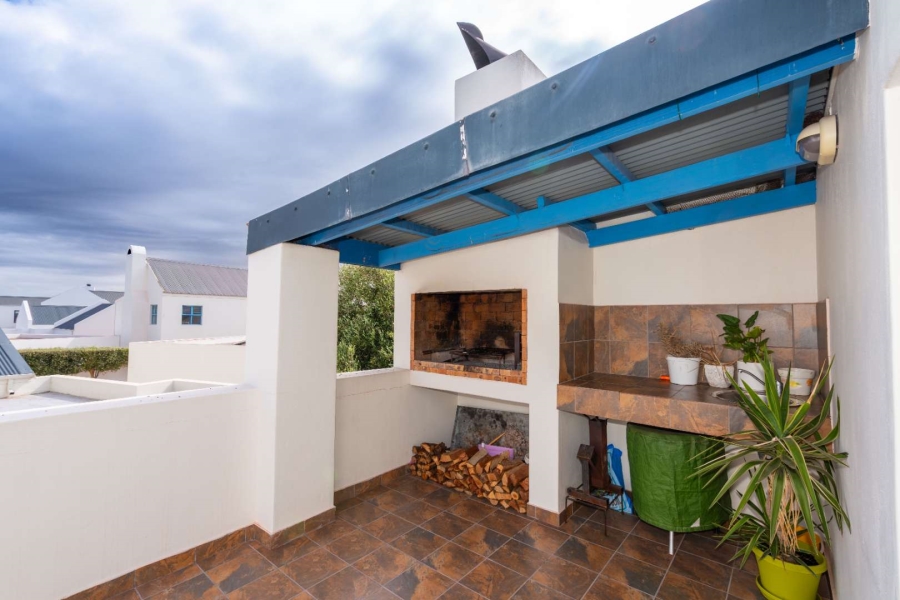 3 Bedroom Property for Sale in Blue Lagoon Western Cape